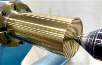 создание рифленой поверхности на торце детали методом токарной обработки латуни