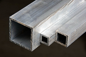 труба квадратная алюминиевая с сечениями любых размеров, изготовленная по ГОСТам труба квадратная алюминиевая с сечениями любых размеров, изготовленная по ГОСТам