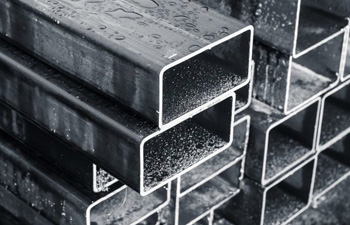 труба профильная с прямоугольным сечением