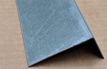 уголок гнутый легко переносит все виды обработки, но изготовленный из черной стали нуждается в антикоррозионной защите уголок гнутый легко переносит все виды обработки, но изготовленный из черной стали нуждается в антикоррозионной защите