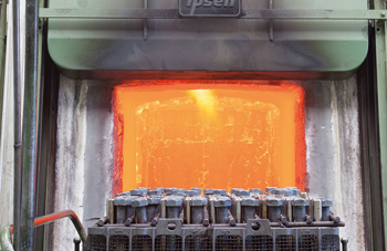 улучшение повышает стойкость деталей ко внешним воздействиям, в том числе механическим