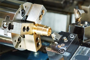 каждый вид токарных работ решает свою задачу