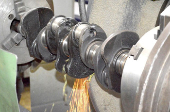 восстановление деталей станков может вернуть в работу даже видавший виды вал