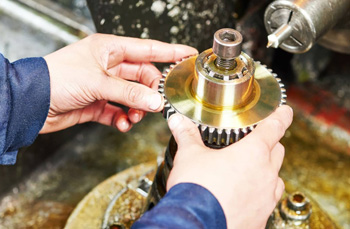 зубофрезерной обработкой производят не только шестерни, но и звездочки, и детали со шлицами