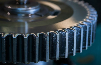 результат зуборезных работ - шестерня с идеальной геометрией